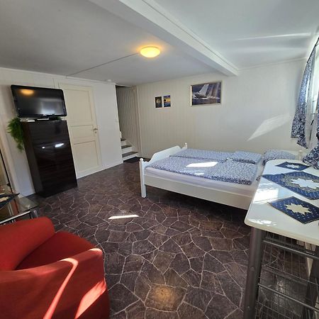 Apartmán Hybel Til Leie Tvedestrand Exteriér fotografie