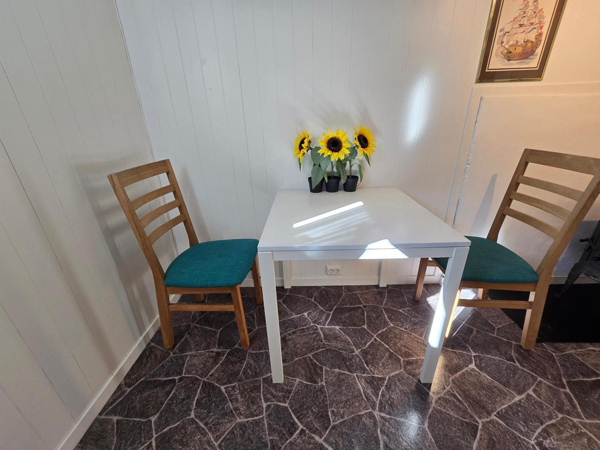 Apartmán Hybel Til Leie Tvedestrand Exteriér fotografie